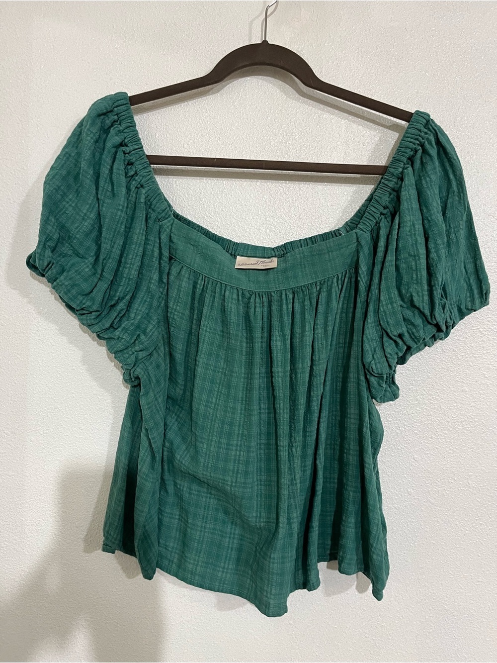 Universal Thread Teal Green Puff-Sleeve Peasant Top